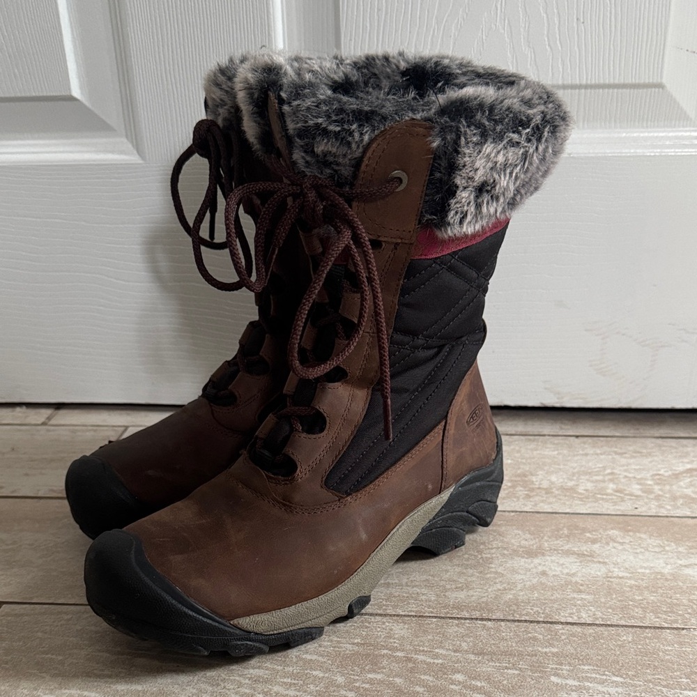 Brown Snow Boots